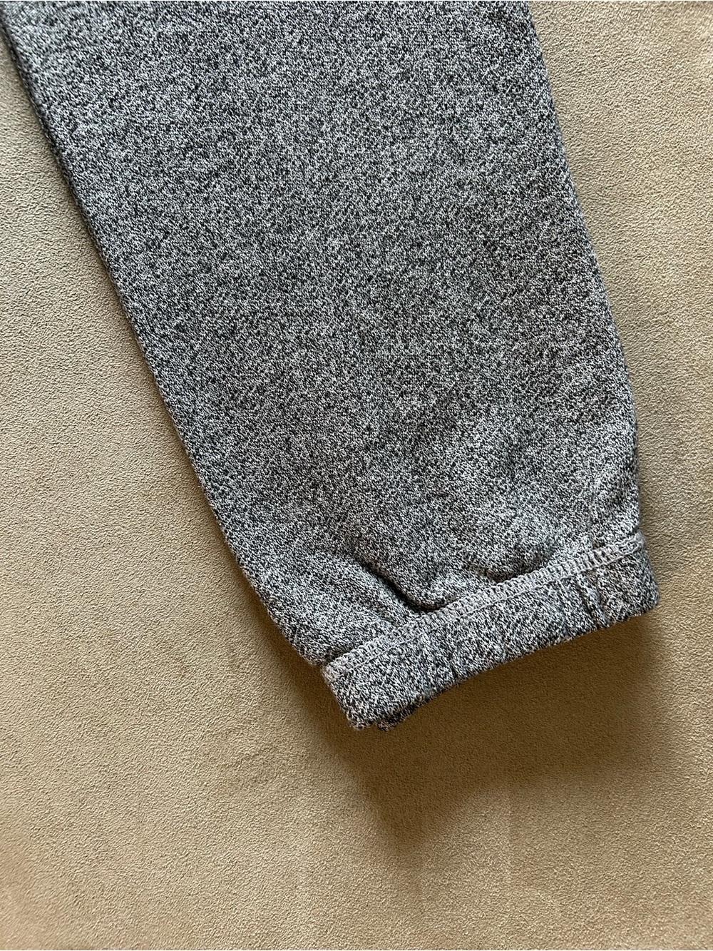 Bundle - Roots Sweatpants - 3 pairs - Picture 3 of 7